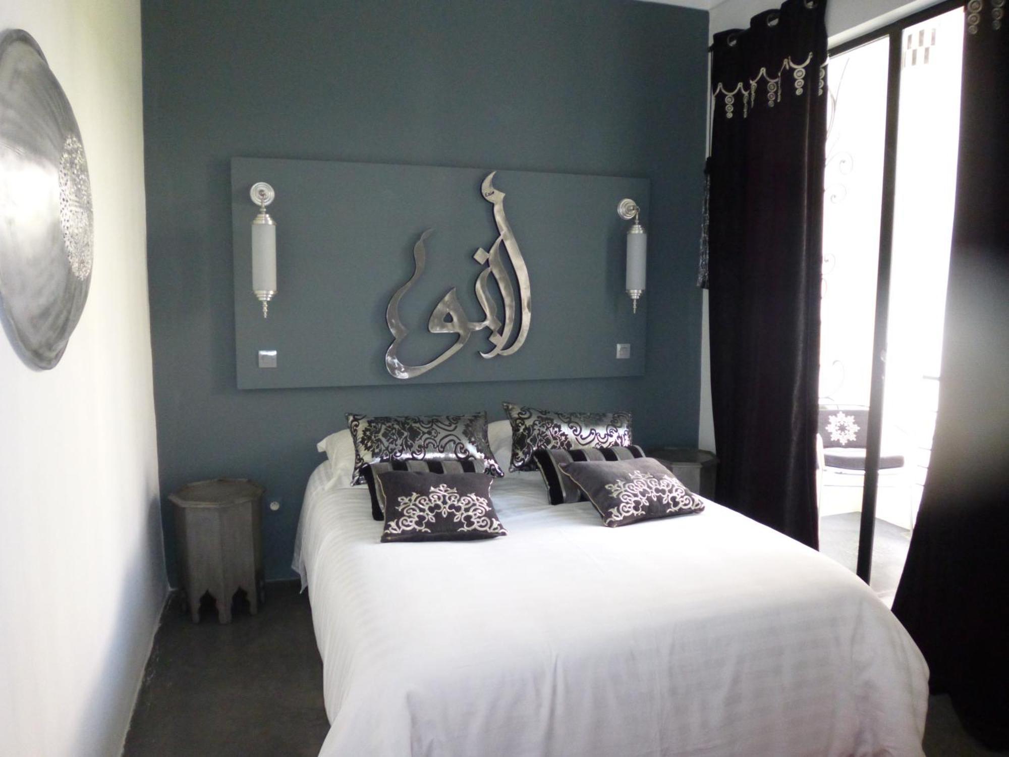 Riad Tchina Марракеш Номер фото